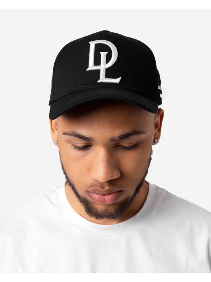 Cap Initials - black