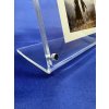Fotorámeček 10x15 z průhledného plexi detail na magnet