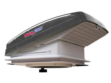 MaxxFan Deluxe Compact
