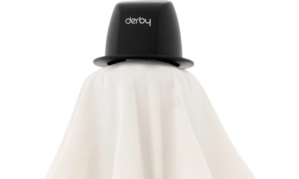 Snímatelný potah zahradního slunečníku Derby DX od Doppler s logem Derby na vrchlíku