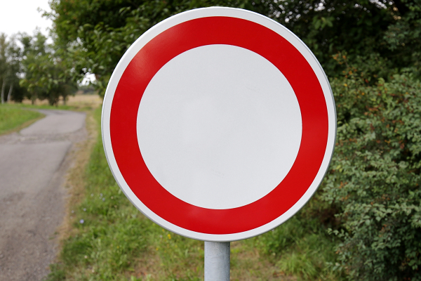 Soukromý pozemek zákaz vjezdu