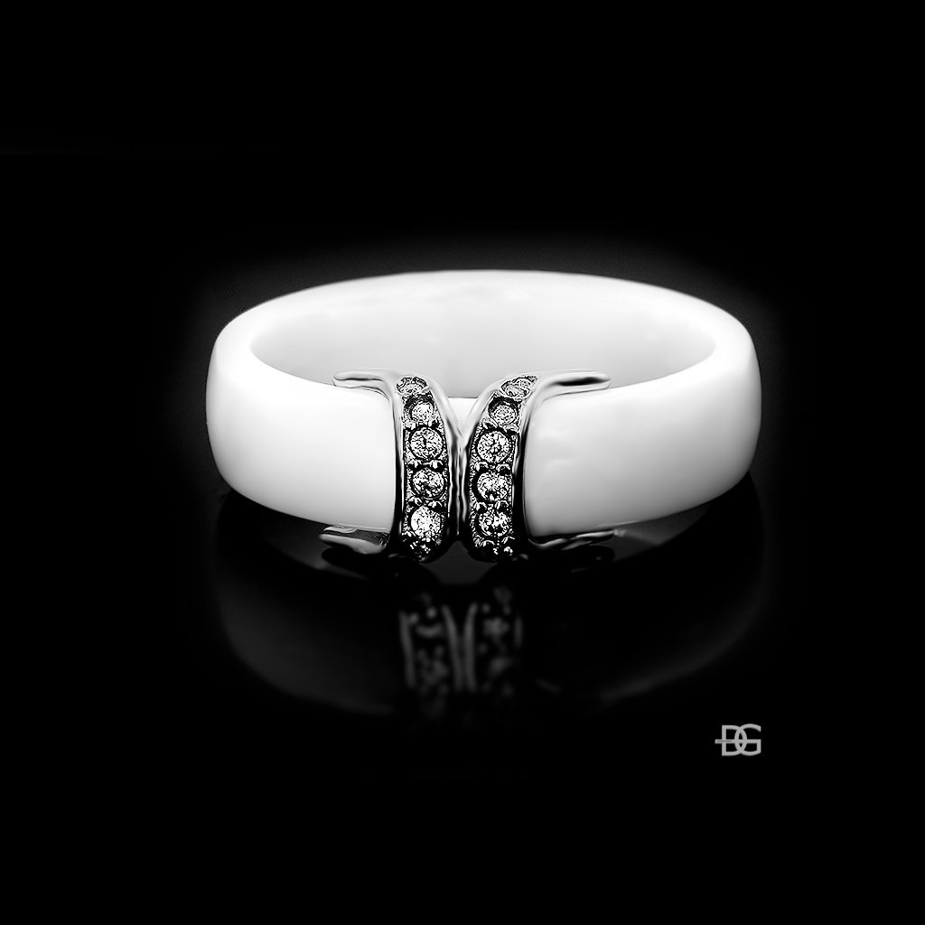 Atraktivní dámský prsten - Chirurgická ocel se šperkařskou keramikou a zirkony  + Doprava zdarma + Dárkové balení zdarma