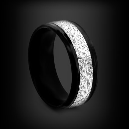 Elegantní černý ocelový prsten se stříbrným proužkem 💍 DG Šperky  + Doprava zdarma + Dárkové balení zdarma