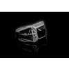 Pánský prsten s černým krystalem a řeckým vzorem - Chirurgická ocel  + Doprava zdarma + Dárkové balení zdarma