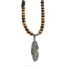 Pánský náhrdelník BRAVIK s přírodními korálky a přívěskem peří (2)