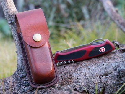 kozene puzdro navictorinox ranger grip rucna vyroba dorem