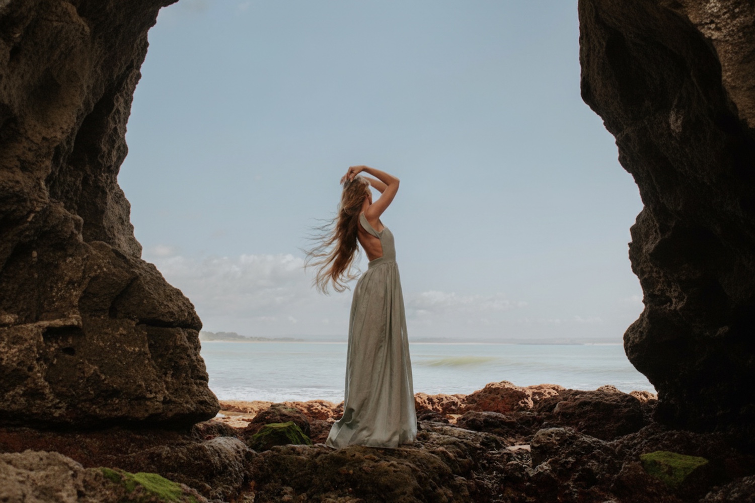 Vysnívaná svadba s Dorfsheepom: Príbeh o láske, prírode a šatách ušitých s láskou