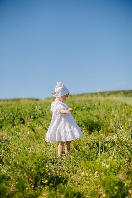 Dievčenské volánové šaty s boho rukávom (VIAC FARIEB)