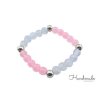 Náramek z průsvitných a růžových korálků H033
