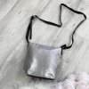 Kabelka crossbody David Jones X907 strieborná