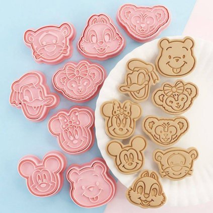 322948 sada vykrajovatek kreslene postavicky cakesicq