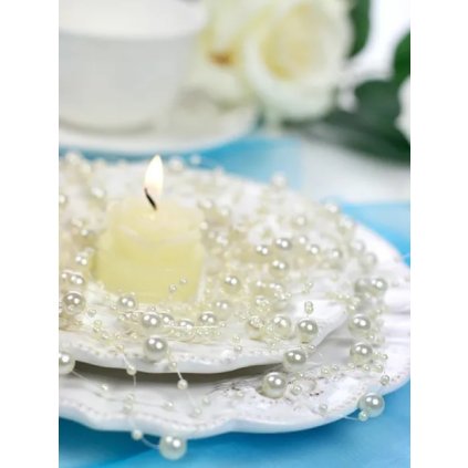 150920 1 perlicky na vlasci kremove 5 x 130 cm