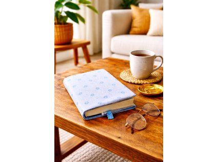 Obal na knížku_modré kvítky