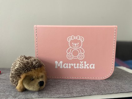 medvidek detsky kufrik se jmenem pro deti