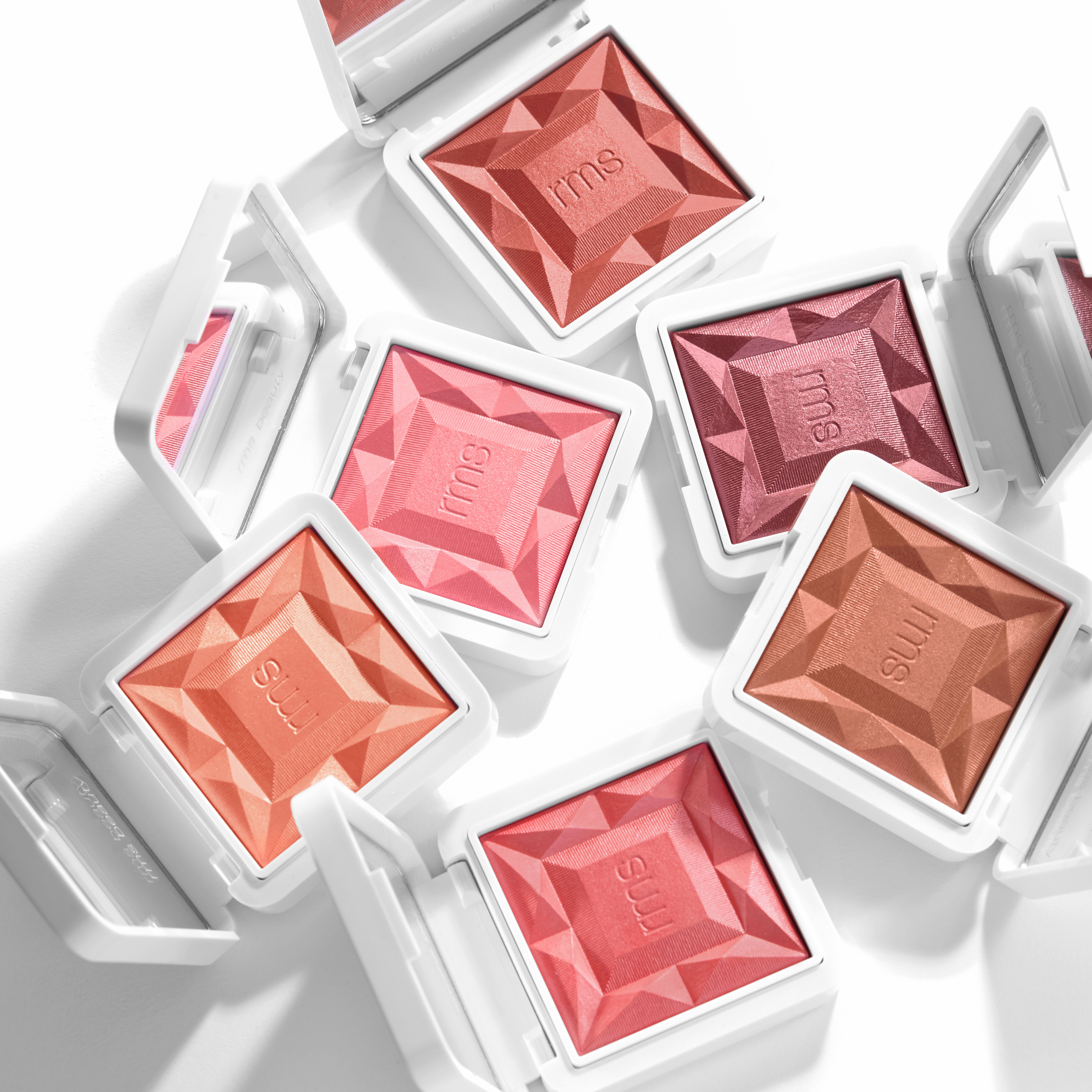 Pudrová tvářenka RMS Beauty ReDimension Hydra Powder Blush