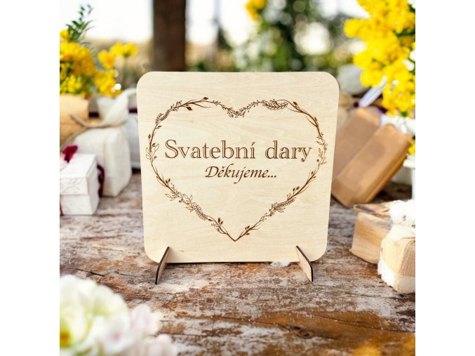 dřevěná cedule svatební dary