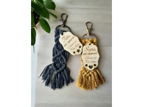 klíčenka jméno macrame