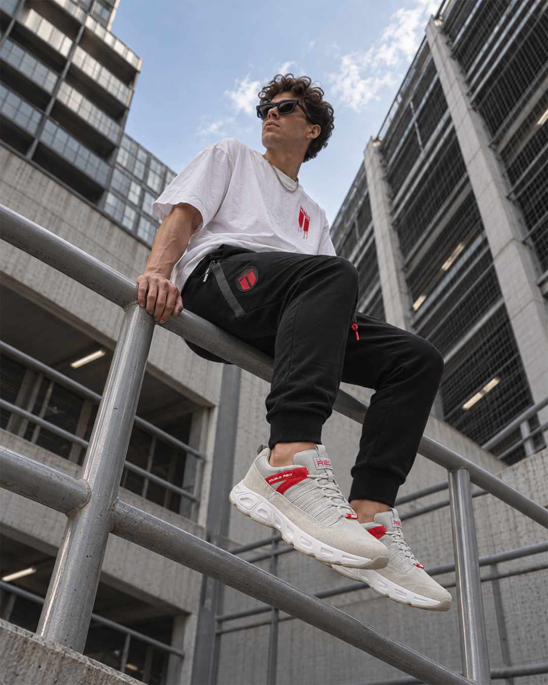 SHINOBI Sneakers Silver White