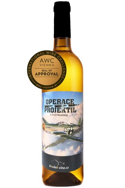 mustang s medaile na projektil lahev 792 1 vino bile palava pozdni sber polosladke 2021z