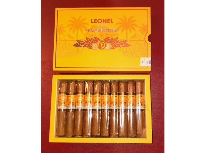 leonel plantation box robusto