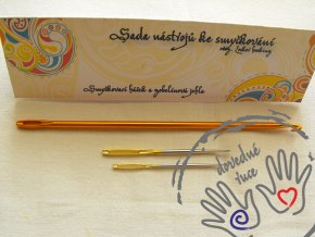 Sada nástrojů ke smyčkování  Sada nástrojů ke smyčkování (z orig. Locker Hooking tools)