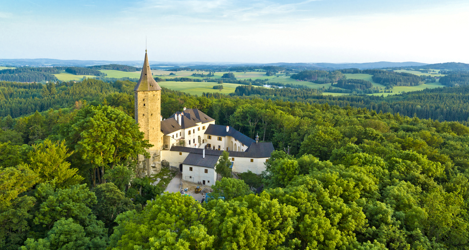 Roštejn - hrad, kde z vás bude mravenec