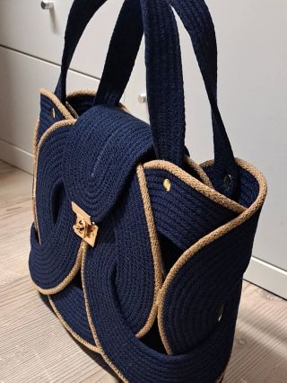 Kabelka Ella..👜🌹 Můžeš si vybrat jakoukoliv barevnou kombinaci 😊 Cena 1950kč