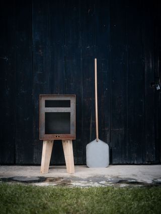 Cortenová ocel: Estetika a odolnost v jednom Cortenová ocel, často označovaná jako povětrnostně odolná ocel, je jedinečný...