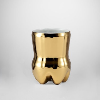 qubus maxim velcovsky cola cup golden