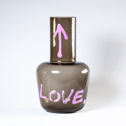 qubus jakub berdych karpelis unnamed vase pink love smoke 1