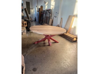 Dubový jídelní designový stůl