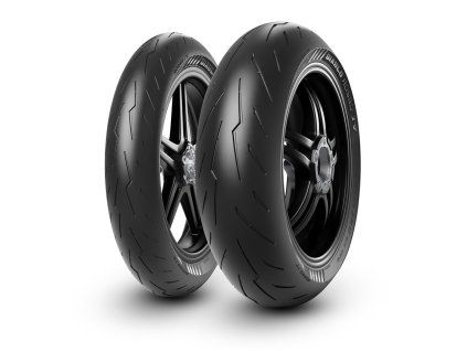 Pirelli Diablo Rosso IV