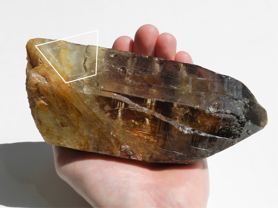 Krystaly s klíčovými vtisky - Klíče