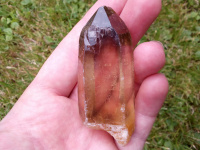 Krystal drahokamově čistého citrínu z Kněževsi