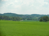 Panorama krajiny směrem ke Sklenému nad Oslavou