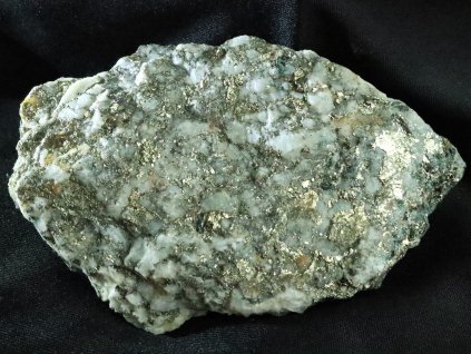 zlaty pyrit prirodni surovy kamen mineral nerost cesky cr obrazky 5