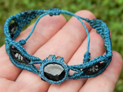 turmalin v macrame naramku obrazek 2