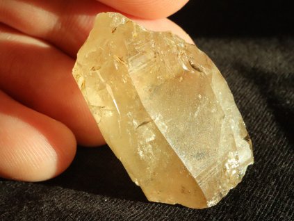 citrin pravy cesky kamen 1