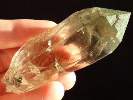 kristal krystal alpy drahokamovy kamen prodej 1