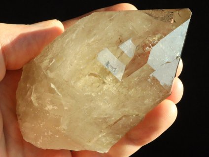 mistrovsky krystal kristalu alpy alpsky katedrala svetelna knihovna 1