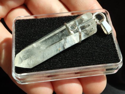 kristal krystal fantom stribrny privesek cesky prirodni kamen obrazky 2
