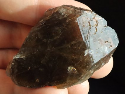 morion prusvitny krystal vnitrni svet 1