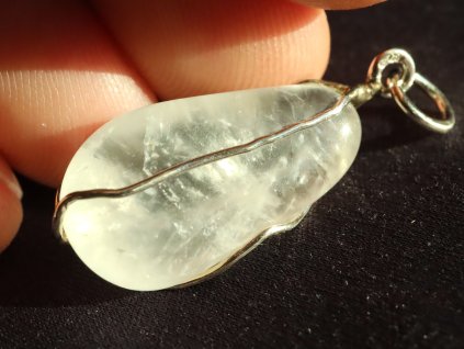 stribrny privesek krista cesky tromlovany 1