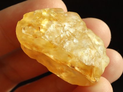 citrin kamen cesky pravy 1