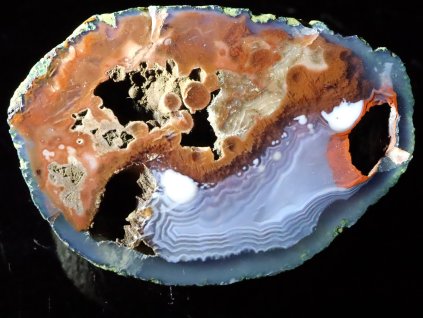 achat s prohlubnemi doubravice 1