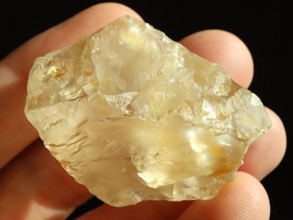 citrin zluty cesky kamen mineral 1