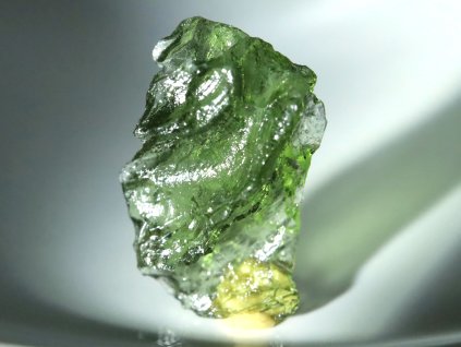 vltavin zeleny cesky drahokam 1