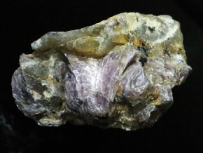 lepidolit fialove lupeny kamen mineral prirodni cesky prodej 1