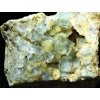 fluorit kamen kozli cesky zeleny krystaly kostky kosticky esteticky 6