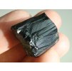 cerny turmalin skoryl prirodni surovy cesky drahy kamen 4